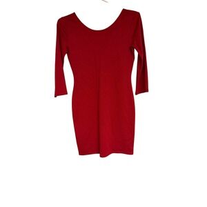 Forever 21 Red Bodycon Mini Dress‎ 3/4 Sleeve Scoop Neck Medium